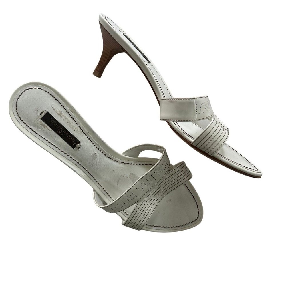 Louis Vuitton Sz 38.5 US 8.5 LV Logo White Patent Leather Slide Sandals Italy